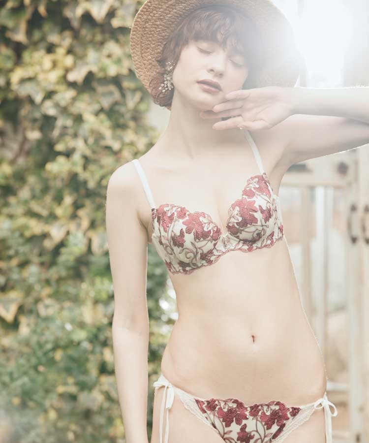 エレガントコレクション👙3F San-ai Resort northerly／ B1F San-ai Resort