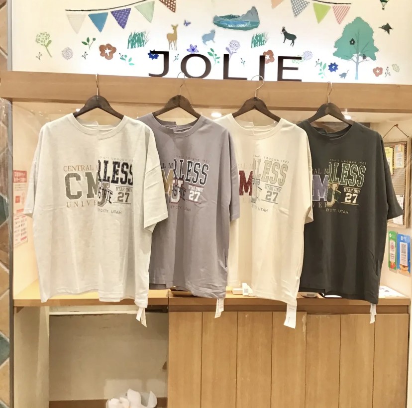 古着風のリメイクtシャツです Hep Five ヘップファイブ 古着風のリメイクtシャツです Hep Five ヘップファイブ