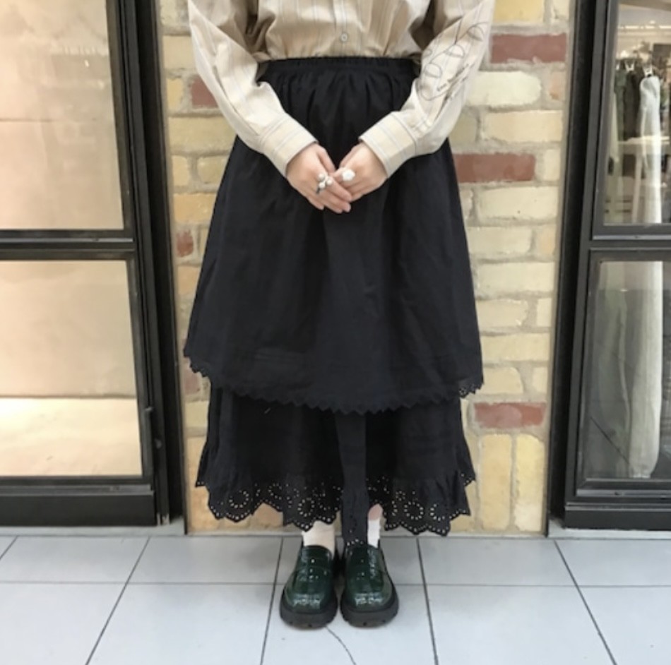 【HOMEMADE】オーバースカート付きタックレース