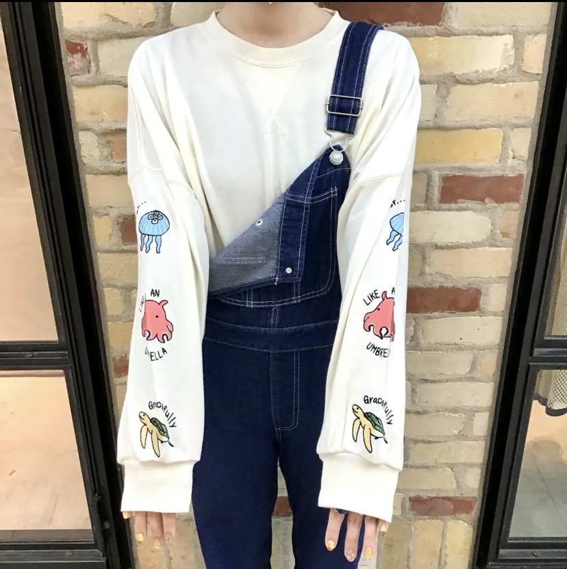 袖海洋生物刺繍トレーナー