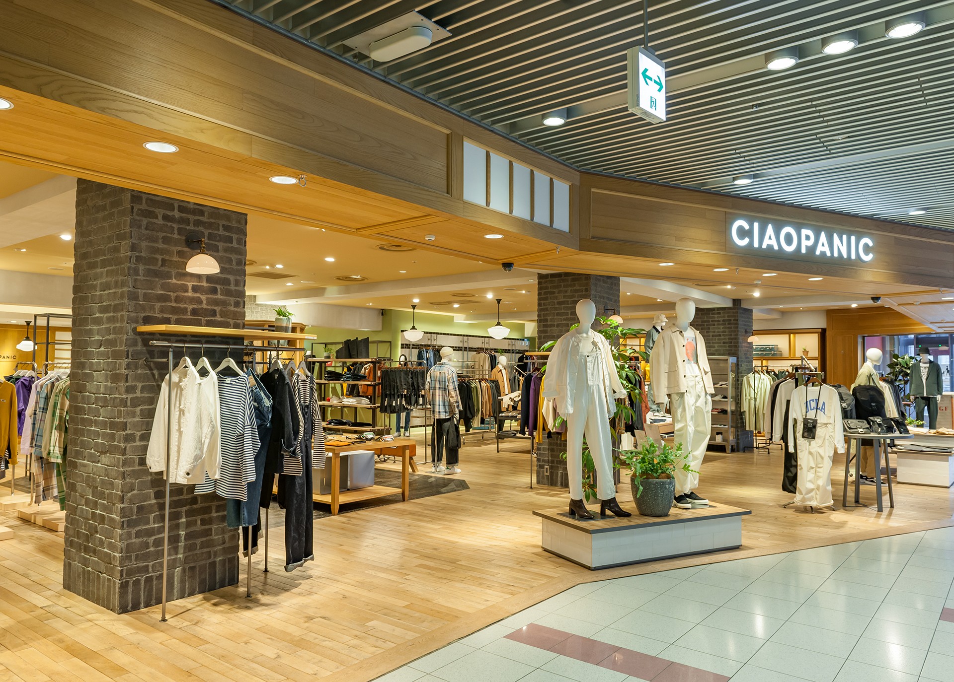 Ciaopanic Hep Five ヘップファイブ Ciaopanic Hep Five ヘップファイブ
