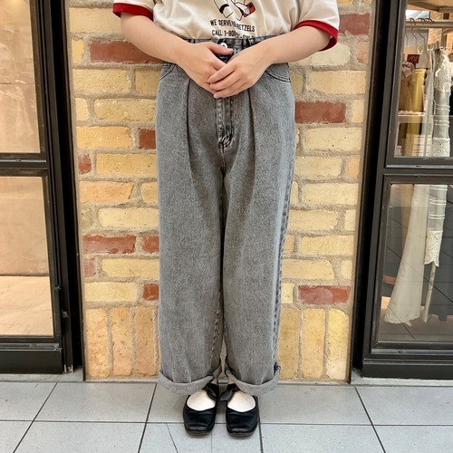 ハイウエストストレートデニム