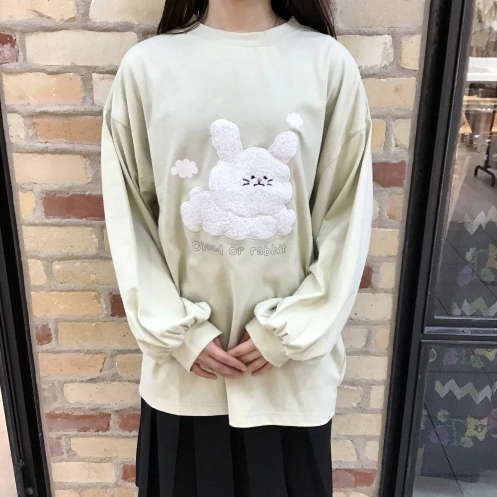 空飛ぶうさぎ刺繍ロンＴ