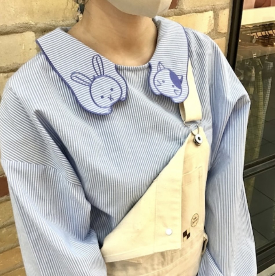 うさねこ刺繍衿ストライププルオーバー