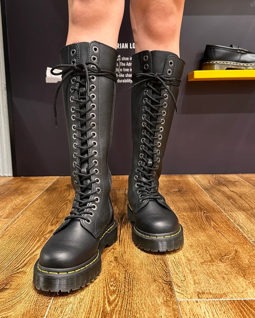 ロングブーツ　ドクターマーチン　Dr.Martens　マーチン　ブーツ　