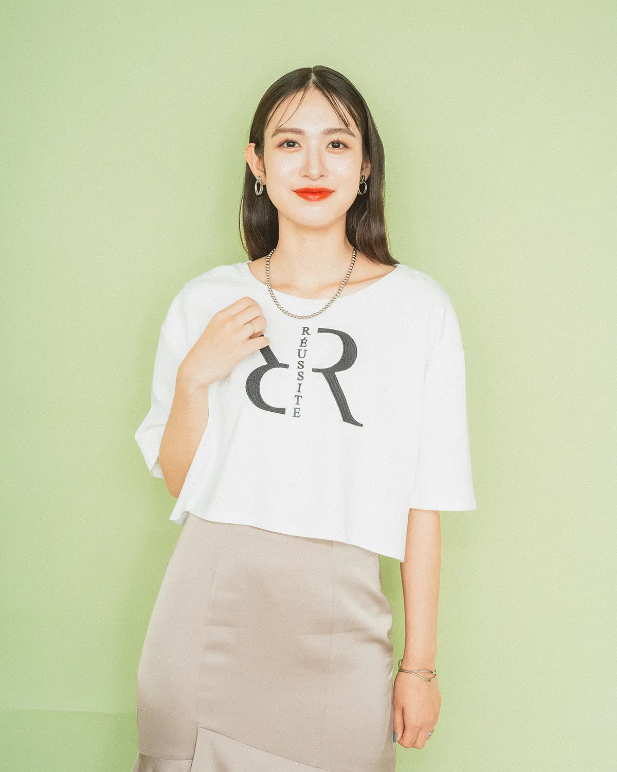 rienda　Rグリッター Tシャツ