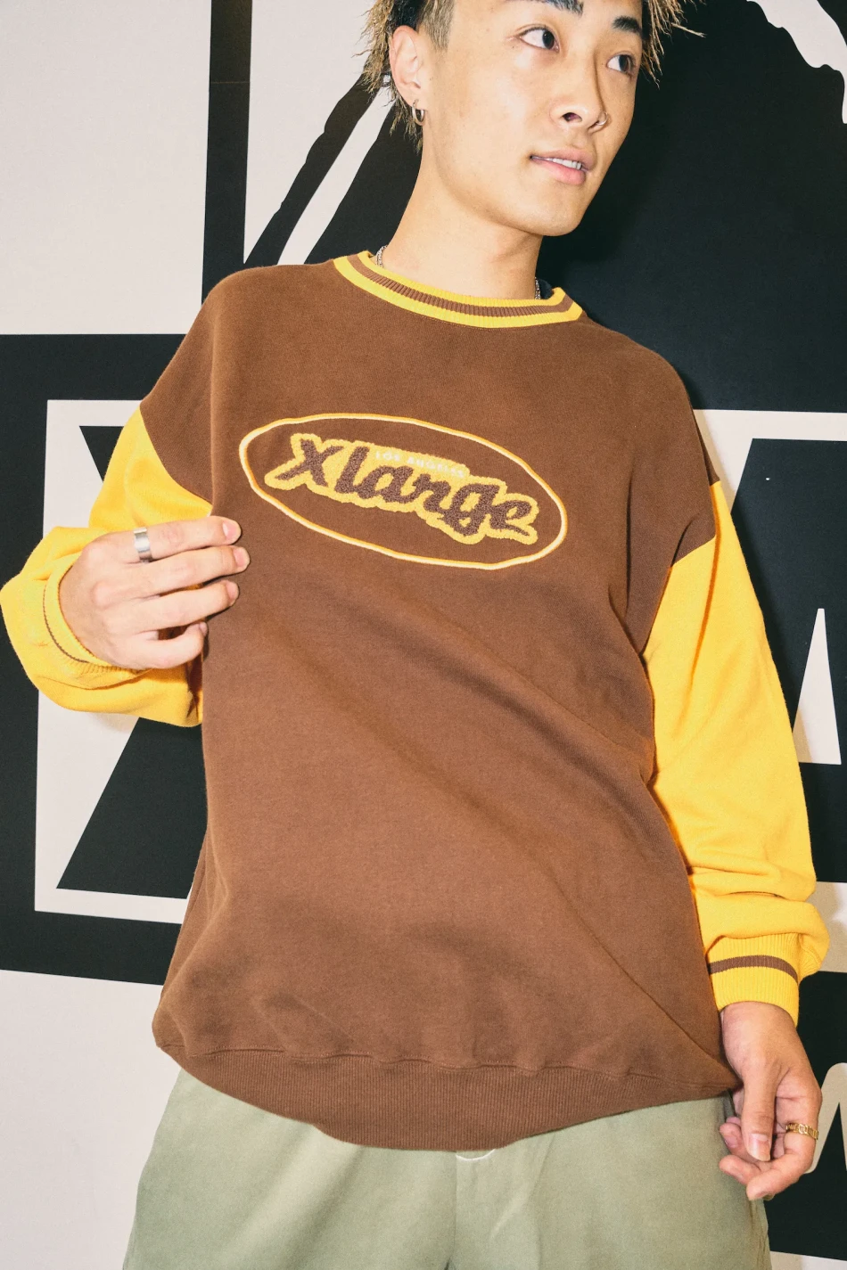 昨年人気のRETRO CREWNECK SWEAT