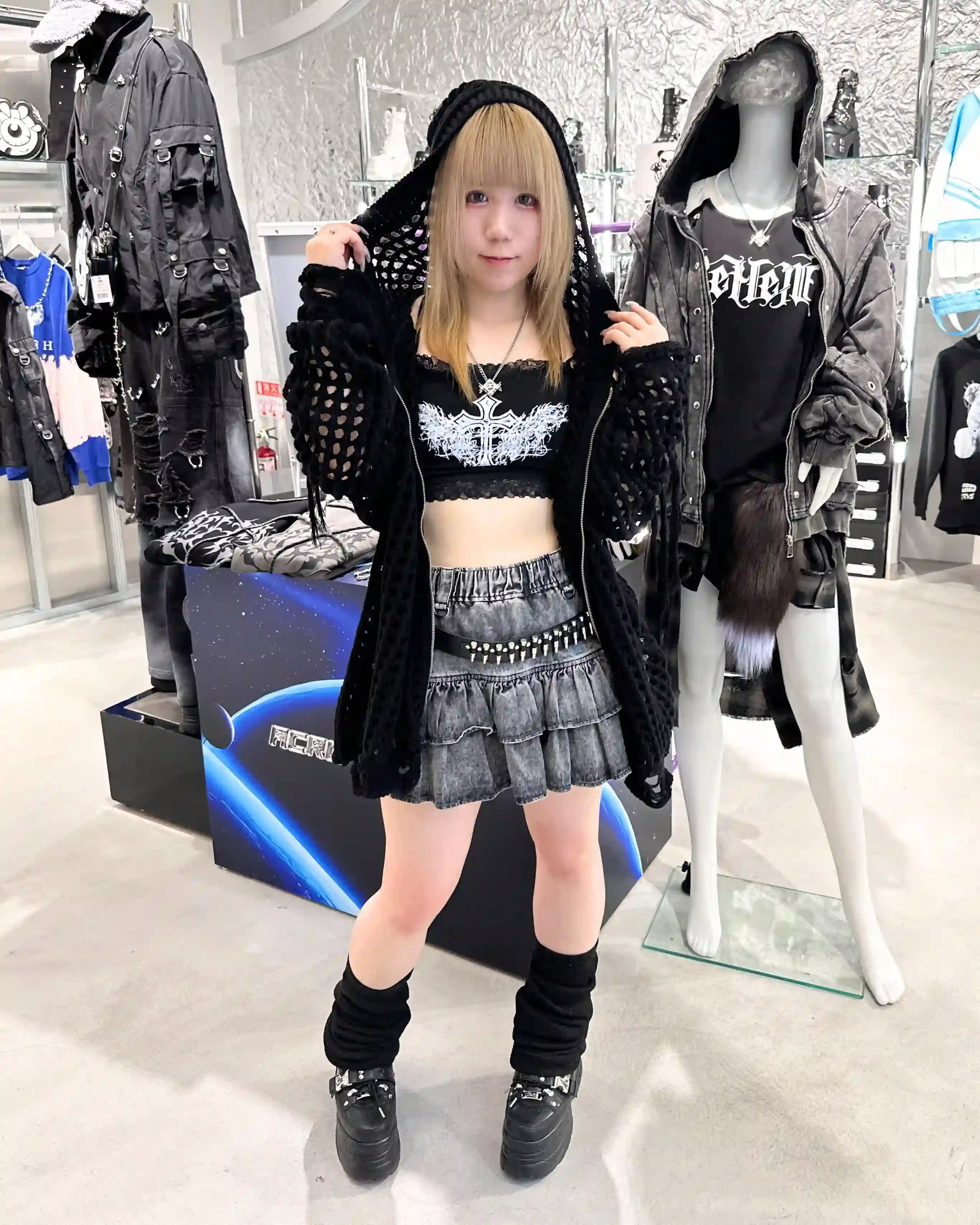 HEPS編集部が突撃!アクロトーキョー。スタッフさんの日々コーデ