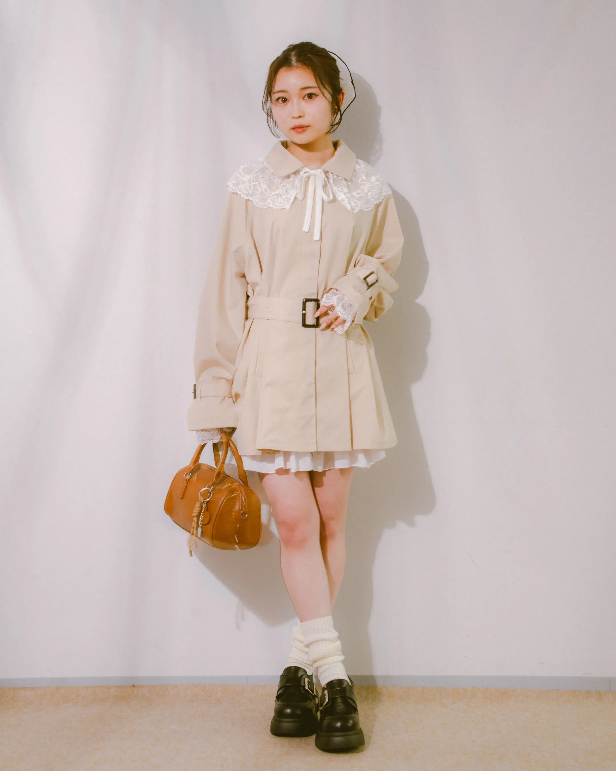 トップスもボトムスもレースがおしゃれ！トレンドのレースコーデを今すぐチェック♡&nbsp;