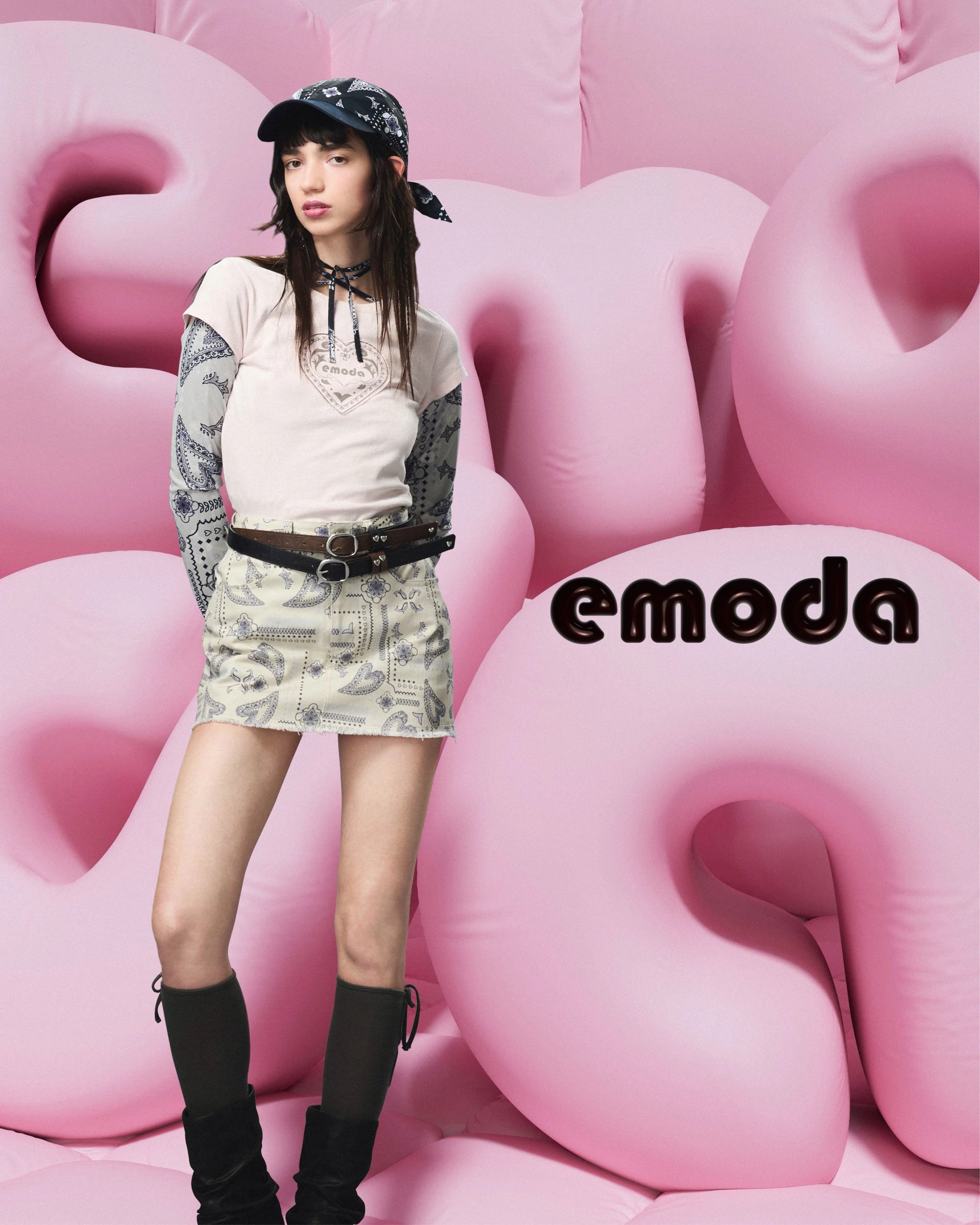 EMODA｜HEP FIVE