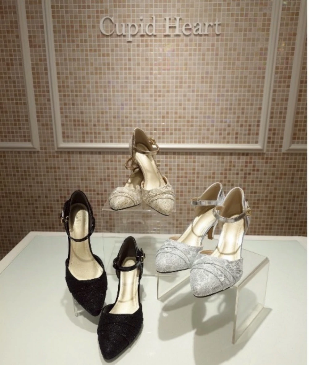 👠レース切替えパンプス👠