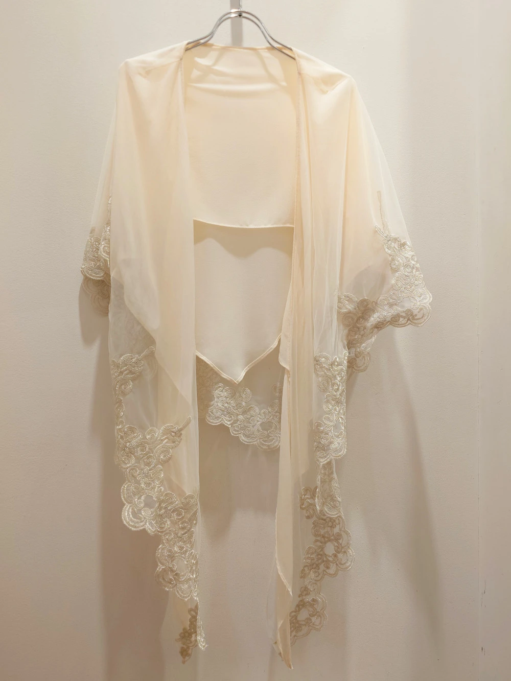 🧥ラメ刺繍シフォンショール🧥