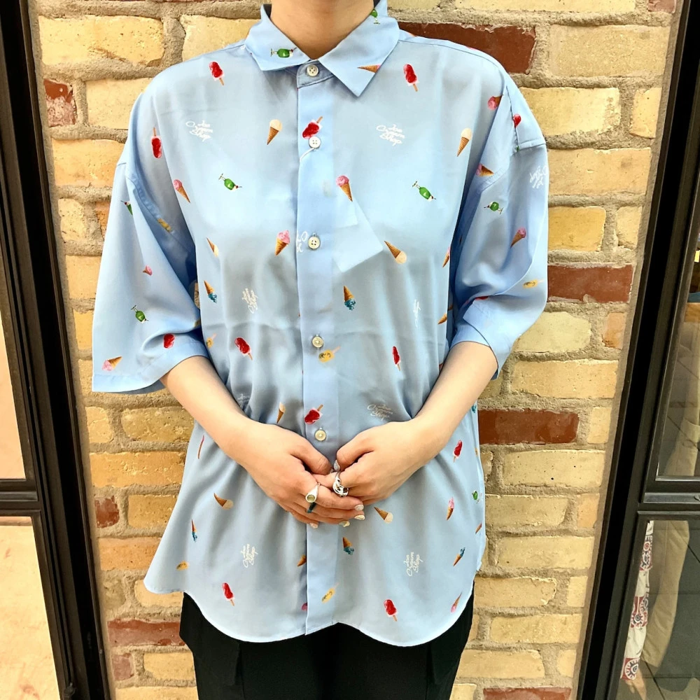 🍨アイスクリーム総柄シャツ🍦