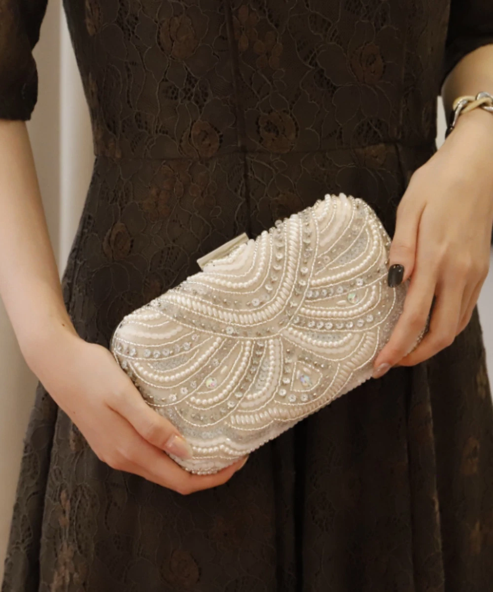 👜ビーズ刺繍ハードクラッチバッグ👜