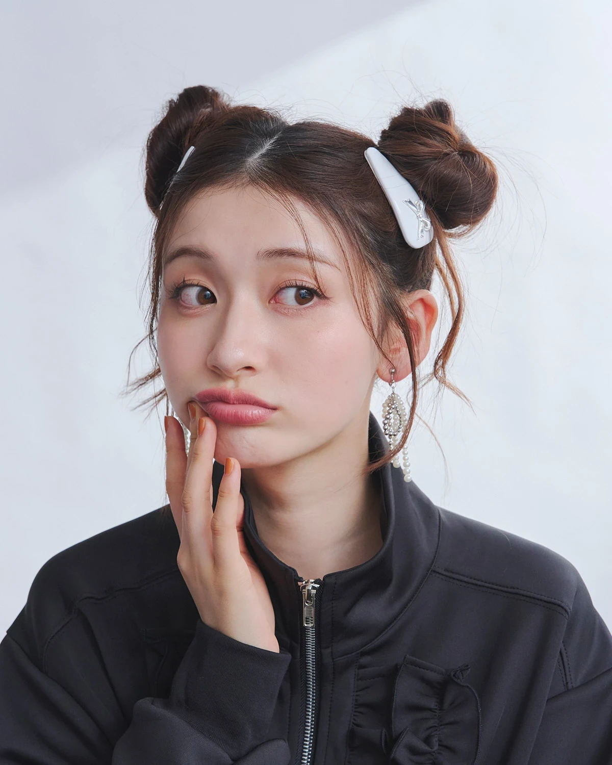 かわいいヘアアレンジでライブに行きたい!推し活民必見の崩れ知らずで盛れる髪型♡
