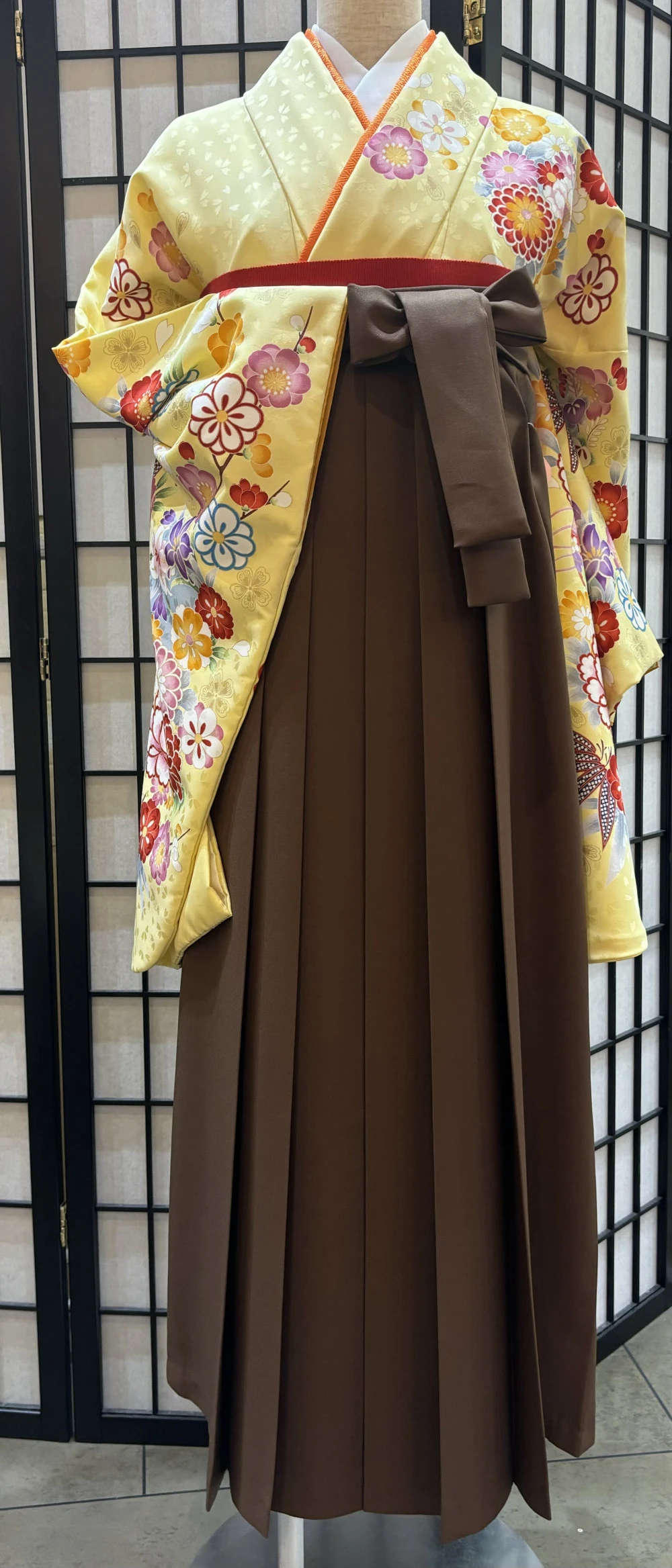 卒業袴予約受付中