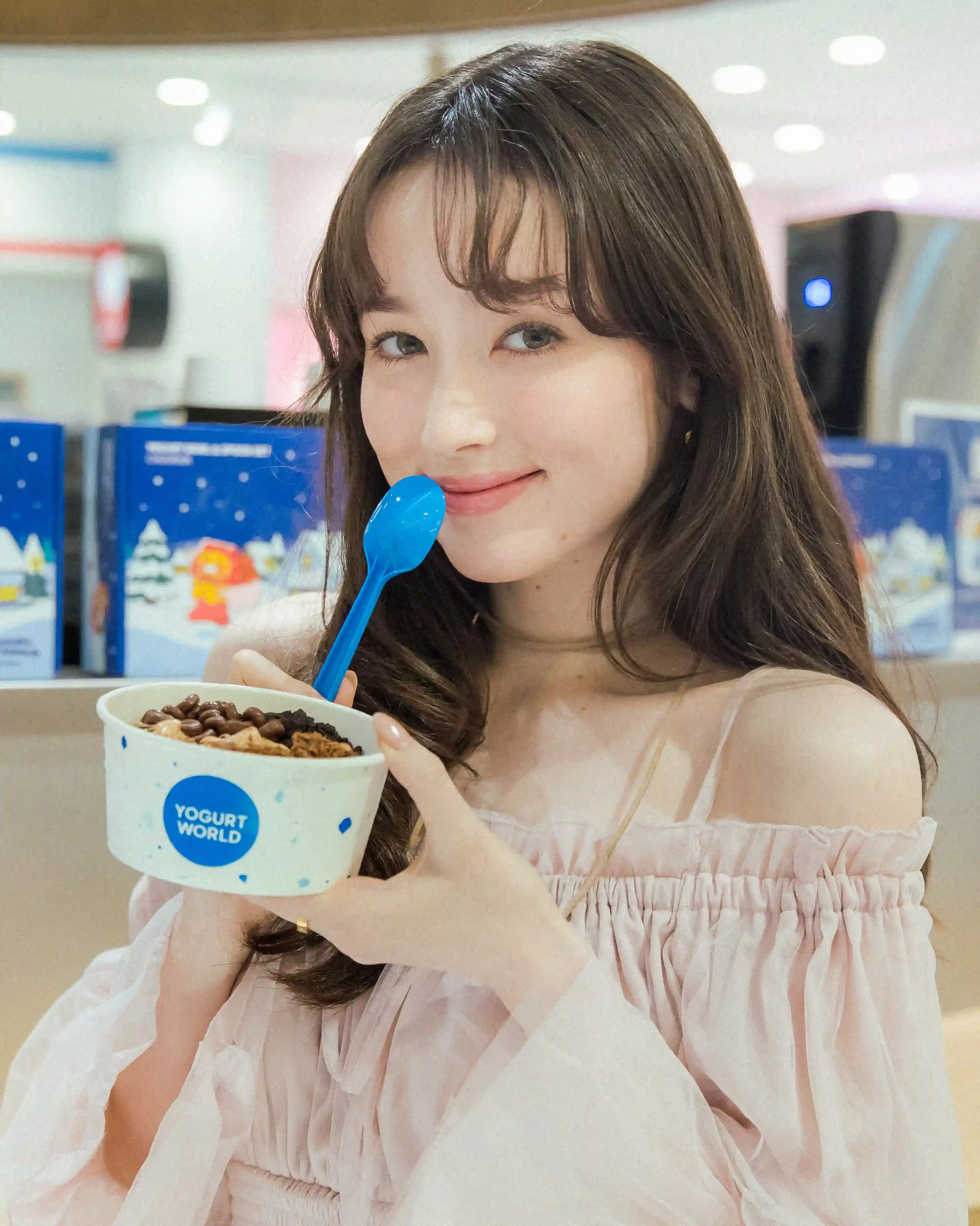 梅⽥で発⾒♡ヨーグルトアイス専⾨店『YOGURT WORLD』に⾏ってみた！