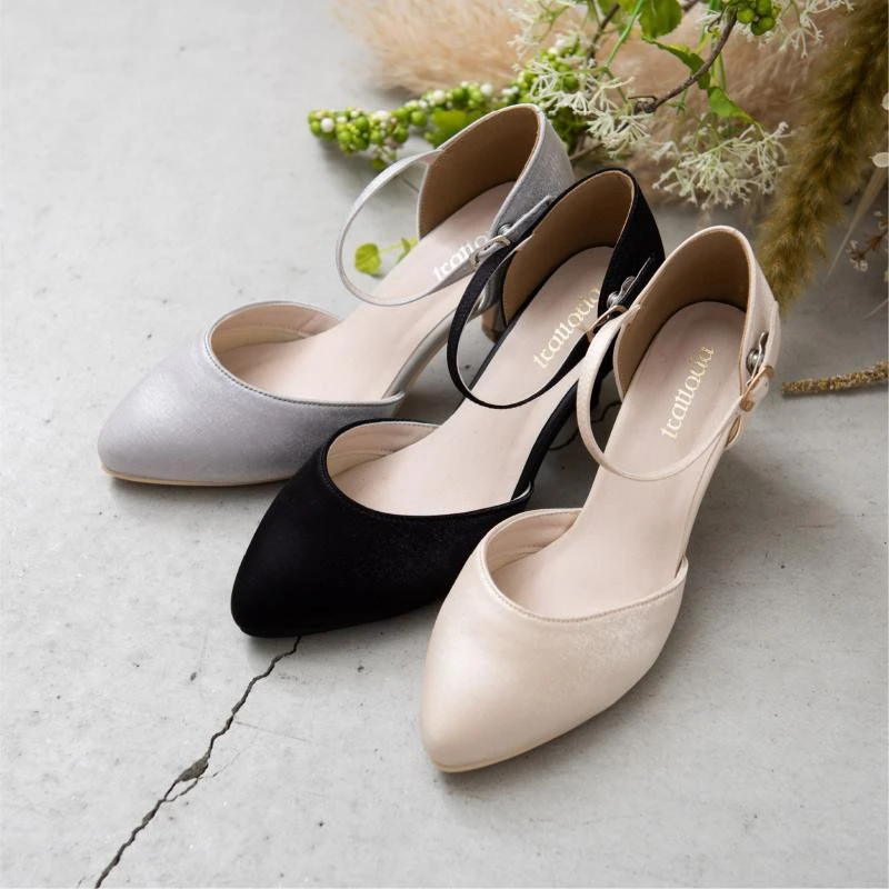 👠 シャイニーサテンストラップパンプス 💕