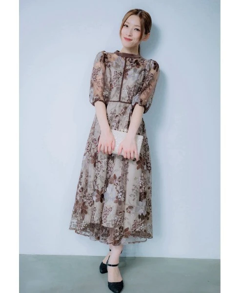 🌸フラワーエンブロイダリードレス🌸