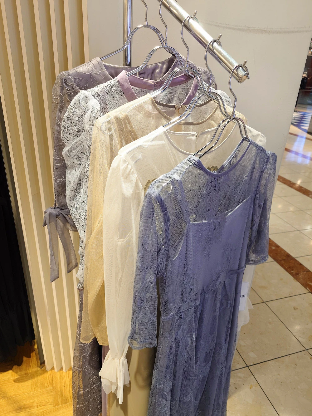 📣HEP FIVE店限定特別価格ドレス📣